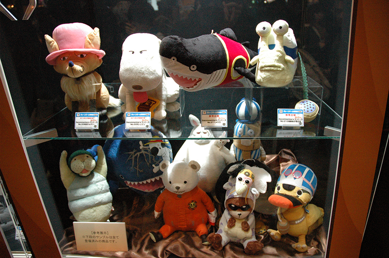 Illustration for article titled The Figures and Other Loot of Jump Festa 2013 (Giant Luffy Balloon Not Included)